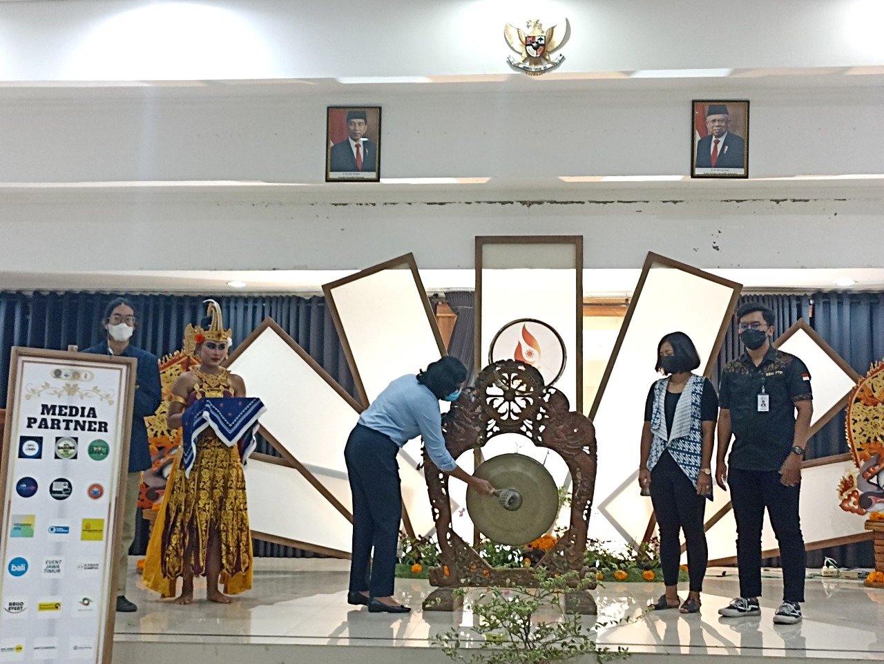 Introduce Faculties Through Academic, Sports and Art Competition, BEM FTP Unud Held D'East 2022